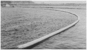 IMPA 232551 – Oil Fence Inflatable, Above Water 200mm L:20mtr