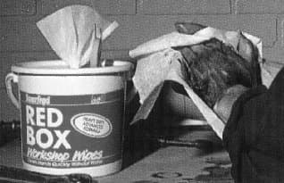 IMPA 550282 – Wipe Hand Cleaning Black Box, 150'S