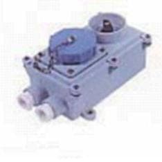IMPA 792773 – Receptacle W/T Iec Type W/Lock, 3 Pin Ac200-250v Blue